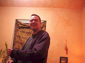 happyloz.jpg (8569 bytes)