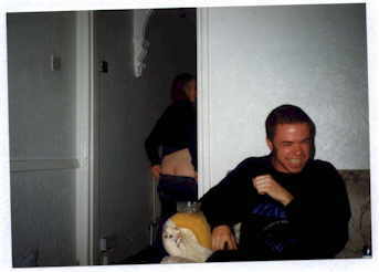 giggler.jpg (7929 bytes)