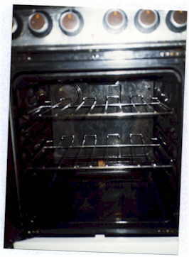 oven.jpg (11551 bytes)